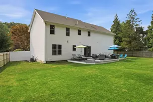 26 Davis Cir, Warwick, RI 02886 - Photo 45