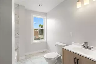 90 Berkshire St, Providence, RI 02908 - Photo 9