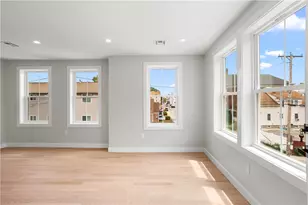 90 Berkshire St, Providence, RI 02908 - Photo 9