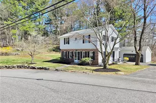 8 Wolf Hill Rd, Smithfield, RI 02917 - Photo 17