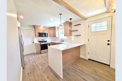 8 Wolf Hill Road, Smithfield, RI 02917 - Photo 3