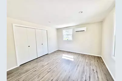 8 Wolf Hill Road, Smithfield, RI 02917 - Photo 9