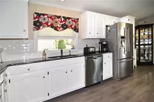 63 Little Pond Rd, South Kingstown, RI 02879 - Photo 3