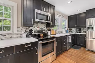 138 Homecrest Ave, North Smithfield, RI 02896 - Photo 7