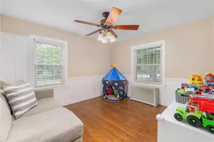 138 Homecrest Ave, North Smithfield, RI 02896 - Photo 15