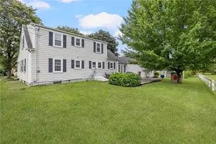 138 Homecrest Ave, North Smithfield, RI 02896 - Photo 37