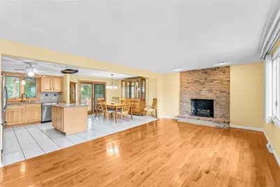 71 Hawthorne Place, North Providence, RI 02904 - Photo 7