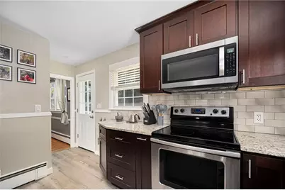 64 Royal Avenue, Providence, RI 02908 - Photo 7