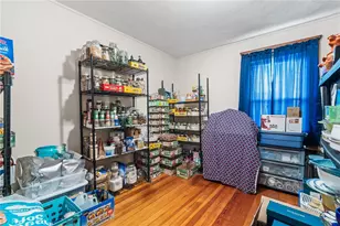 196 Cameron St, Pawtucket, RI 02861 - Photo 15