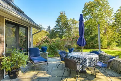 140 Connection Street, Newport, RI 02840 - Photo 35