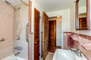 15 Drake Rd, Warwick, RI 02888 - Photo 15