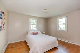 15 Drake Rd, Warwick, RI 02888 - Photo 19