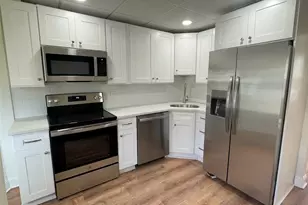 53 Duane St, East Greenwich, RI 02818 - Photo 3