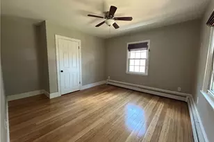 47 Naples Ave, Providence, RI 02908 - Photo 11
