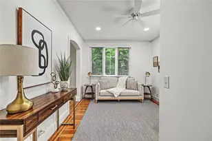 402 Angell St, Providence, RI 02906 - Photo 9