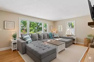 11 O Donnell Rd, Middletown, RI 02842 - Photo 7