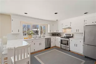 11 O Donnell Rd, Middletown, RI 02842 - Photo 11