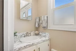11 O Donnell Rd, Middletown, RI 02842 - Photo 23