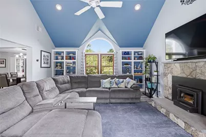 83 Fairhaven Road, Cumberland, RI 02864 - Photo 5