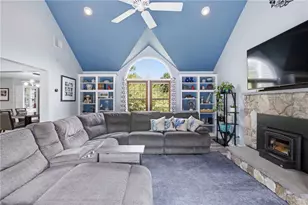 83 Fairhaven Rd, Cumberland, RI 02864 - Photo 5