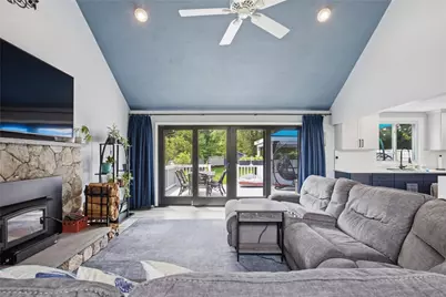 83 Fairhaven Road, Cumberland, RI 02864 - Photo 7