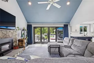 83 Fairhaven Rd, Cumberland, RI 02864 - Photo 7