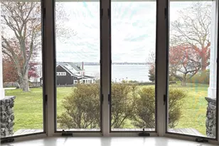 39 Walcott Ave, Jamestown, RI 02835 - Photo 17