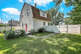 15 Wollaston St, Cranston, RI 02910 - Photo 45