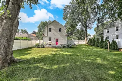 15 Wollaston Street, Cranston, RI 02910 - Photo 43