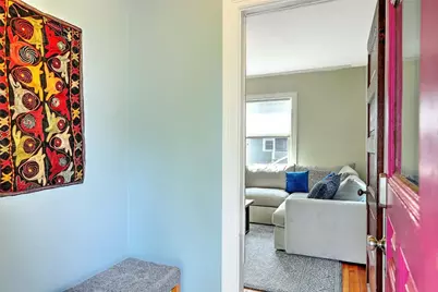 15 Wollaston Street, Cranston, RI 02910 - Photo 9