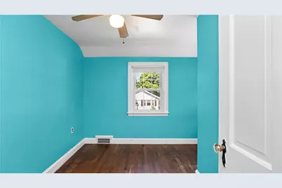 33 Linden Avenue, East Providence, RI 02916 - Photo 21