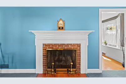 33 Linden Avenue, East Providence, RI 02916 - Photo 7