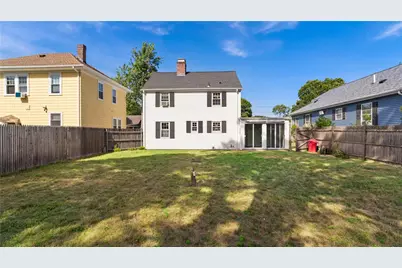 33 Linden Avenue, East Providence, RI 02916 - Photo 31
