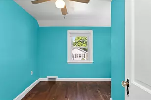 33 Linden Ave, East Providence, RI 02916 - Photo 21