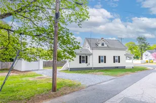 990 Pawtucket Ave, East Providence, RI 02916 - Photo 31