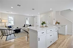 91 Croade St, Warren, RI 02885 - Photo 5