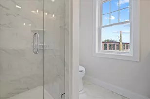 91 Croade St, Warren, RI 02885 - Photo 15