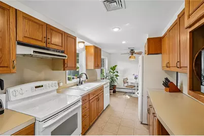 64 Ticonderoga Drive, Warwick, RI 02889 - Photo 11
