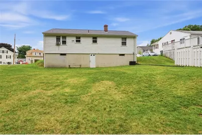 27 Danby Street, Providence, RI 02904 - Photo 35