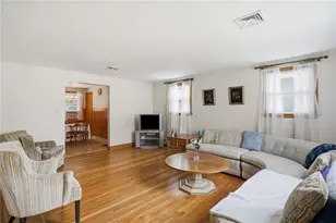 27 Danby St, Providence, RI 02904 - Photo 7