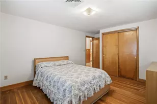 27 Danby St, Providence, RI 02904 - Photo 23