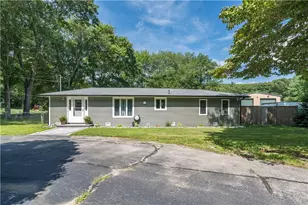 253 Station St, Coventry, RI 02816 - Photo 3