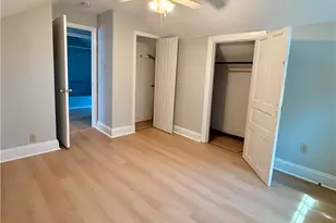 39 Andrews Ave, West Warwick, RI 02893 - Photo 9