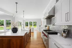 105 Princess Pine Dr, East Greenwich, RI 02818 - Photo 17