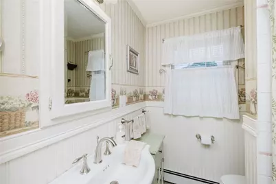 153 Russell Street, Tiverton, RI 02878 - Photo 31