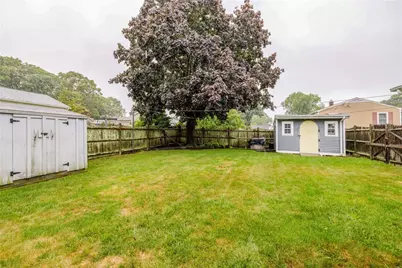 153 Russell Street, Tiverton, RI 02878 - Photo 7
