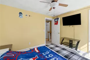 90 Rowley St, Providence, RI 02909 - Photo 23