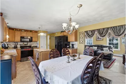 90 Rowley Street, Providence, RI 02909 - Photo 15