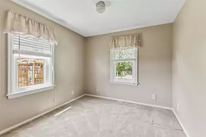 101 Endicott Drive, Warwick, RI 02886 - Photo 11