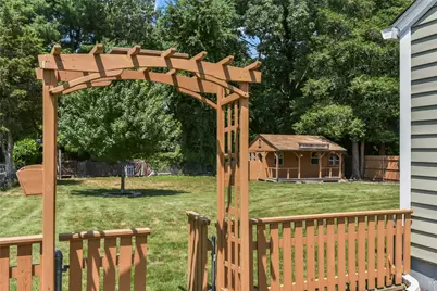 101 Endicott Drive, Warwick, RI 02886 - Photo 17